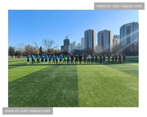 龙腾虎跃，桑巴风暴：当东方雄狮遇上南美狂潮，谁能笑傲绿茵场？